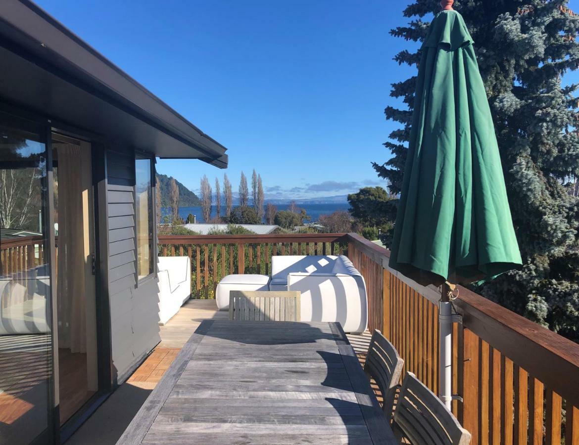 Kinloch Lakeview Lodge - Taupo Luaran gambar